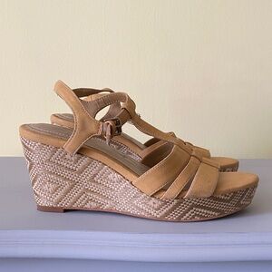 Giani Bernini Tan Wedge Sandals, 6.5